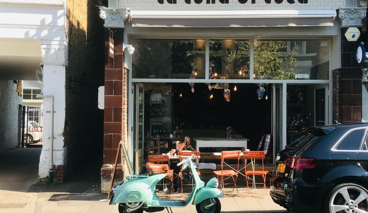 8f8af2ea-8b4d-40f7-924e-7bf11262961b